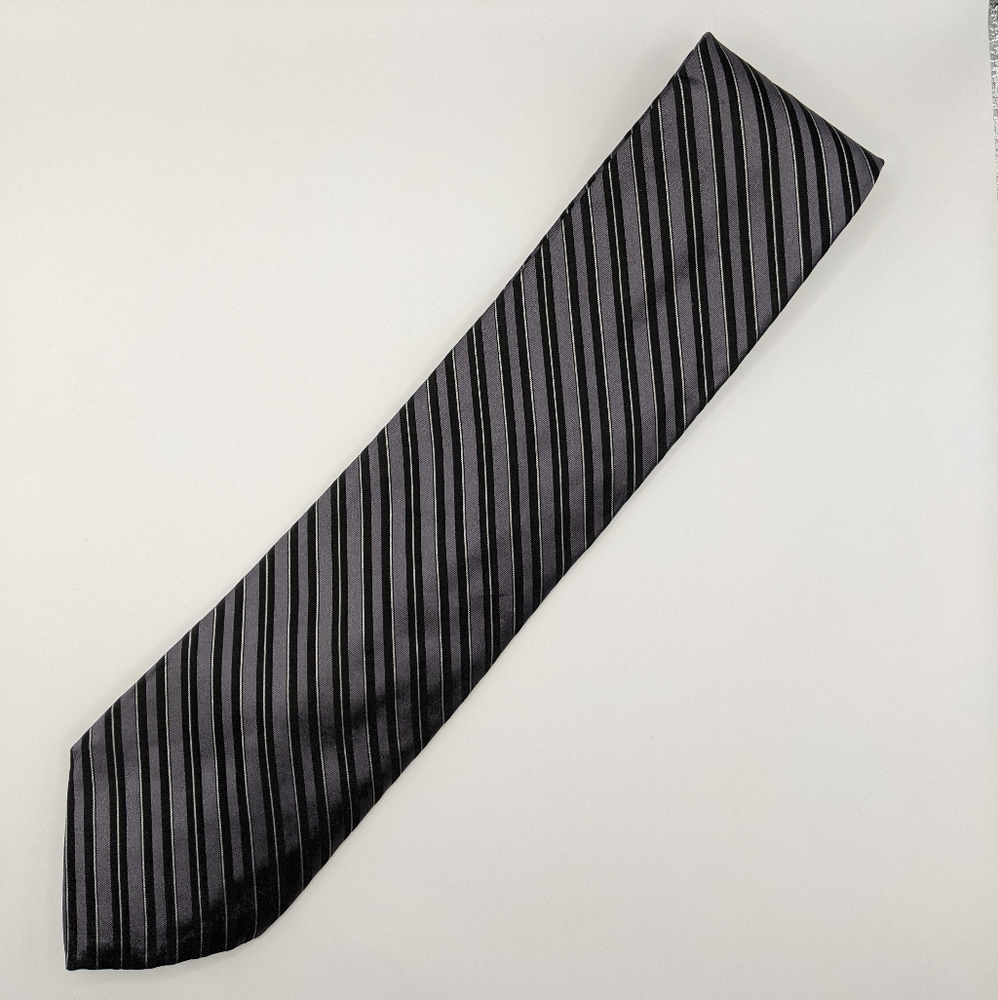 Perry Ellis Portfolio - Gray and Black Diagonal Stripe Pattern Men's Neck Tie